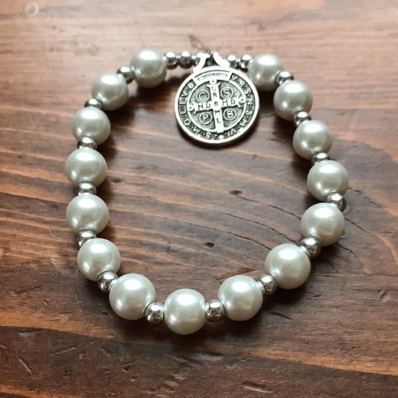 St. Benedict Bracelet - Picture 4 of 5